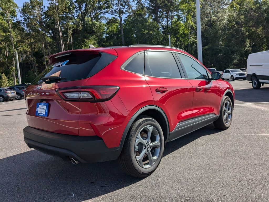 2025 Ford Escape ST-Line