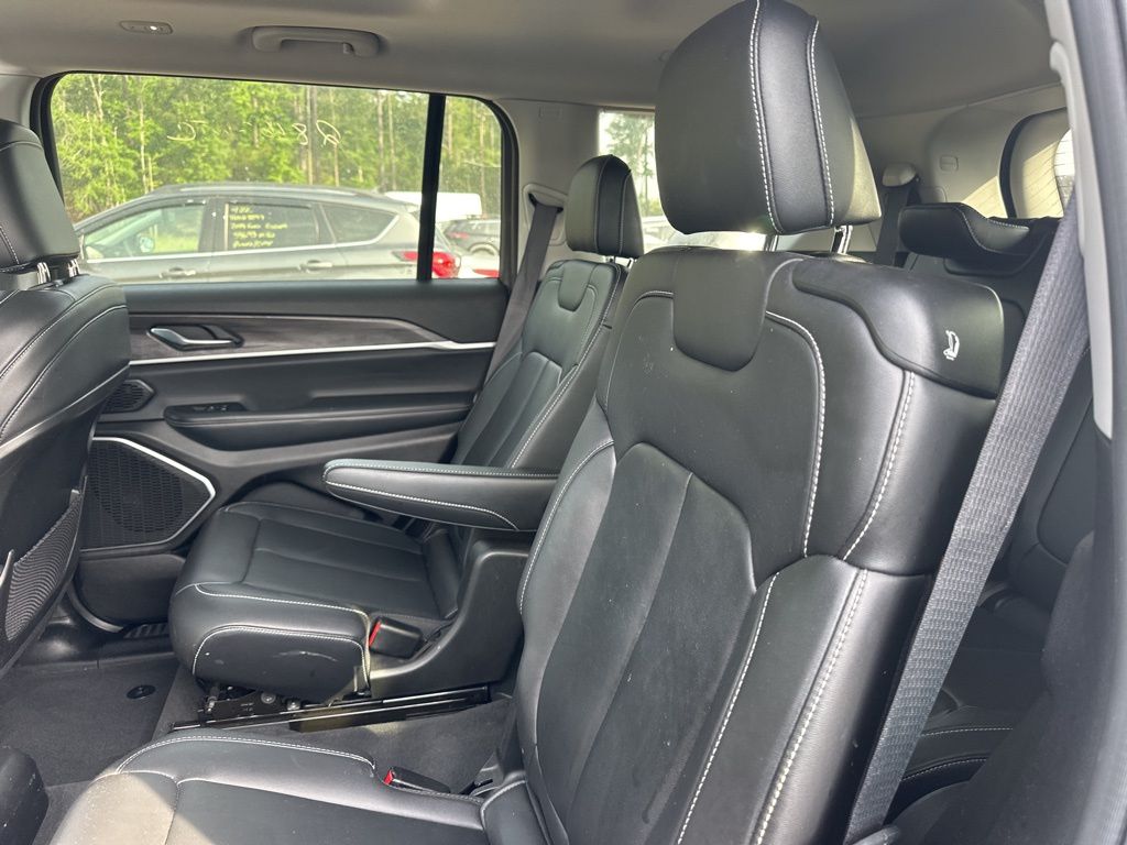 2022 Baltic Gray Metallic Clearcoat Jeep Grand Cherokee L Limited 4X4 SUV