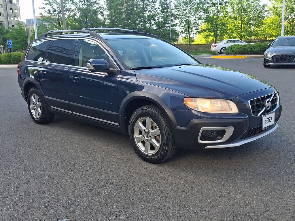 Thumbnail: 2012 Volvo XC70 - 3