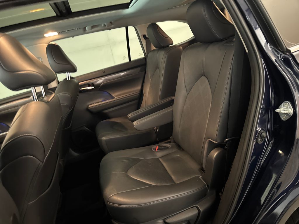 2020 Blueprint Toyota Highlander Platinum FWD SUV