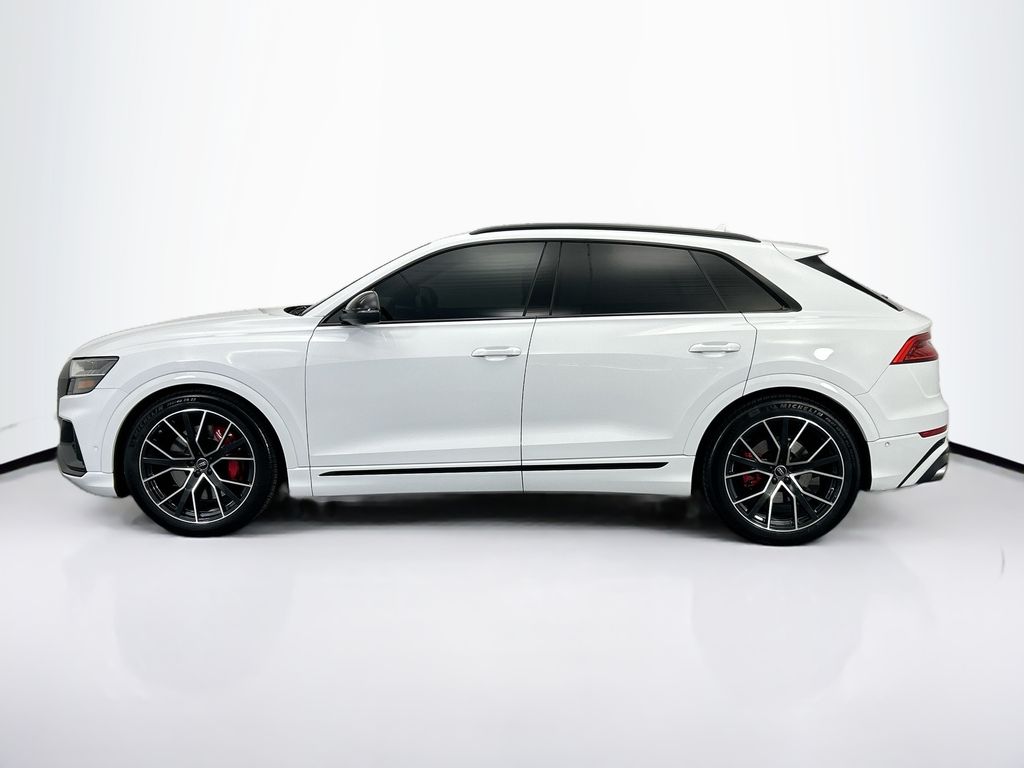 Thumbnail: 2023 Audi SQ8 - 8