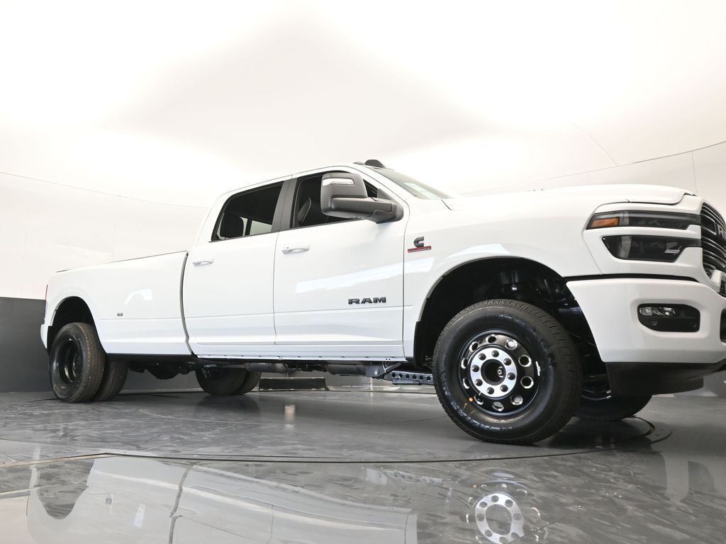 New 2026 Bright White Clearcoat Ram Laramie image 68