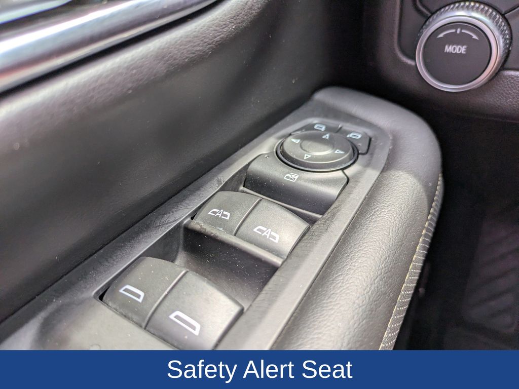 2023 GMC Yukon 4WD SLT