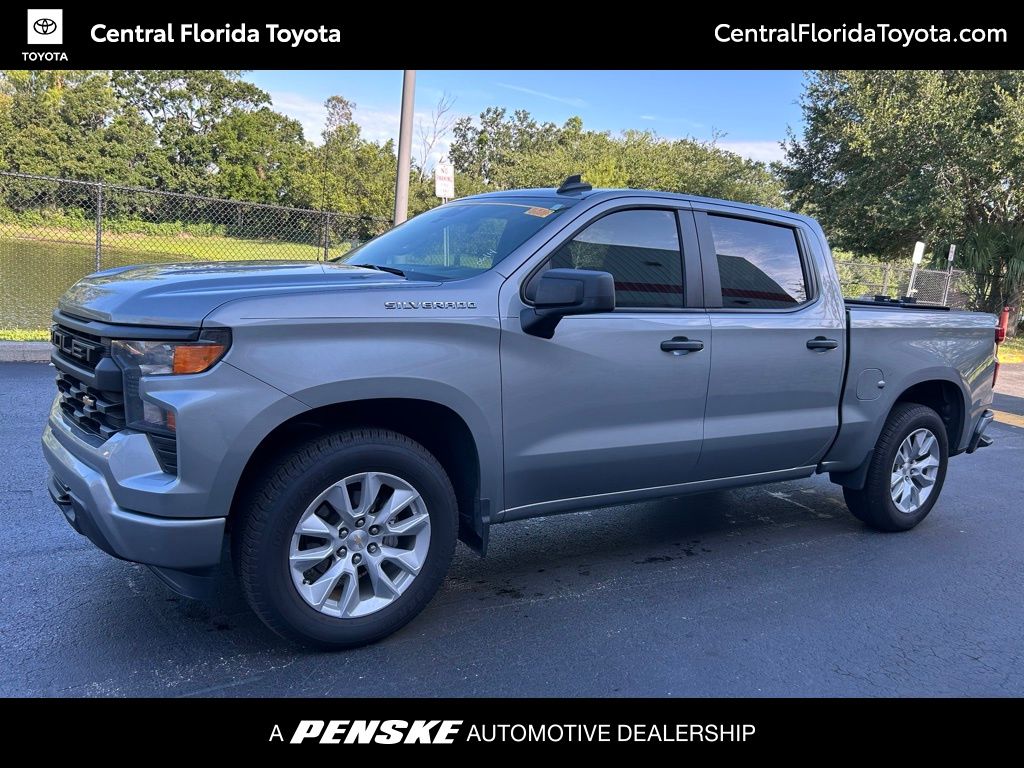 2024 Chevrolet Silverado 1500 Custom Hero Image