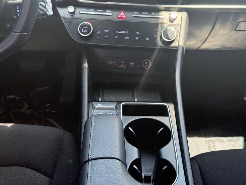 Used Car 2024 Hyundai Sonata Hybrid  Sel For Sale Under $25,000 In San Marcos, Texas