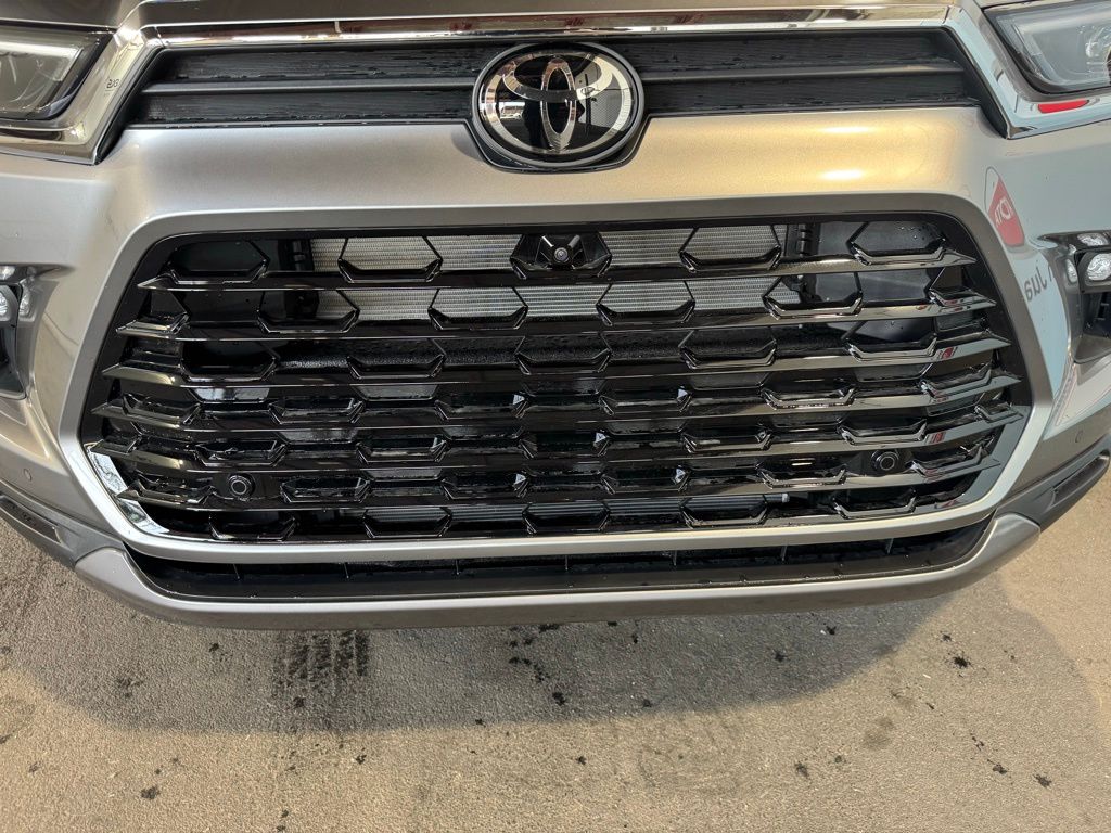 Thumbnail: 2026 Toyota Grand Highlander - 14