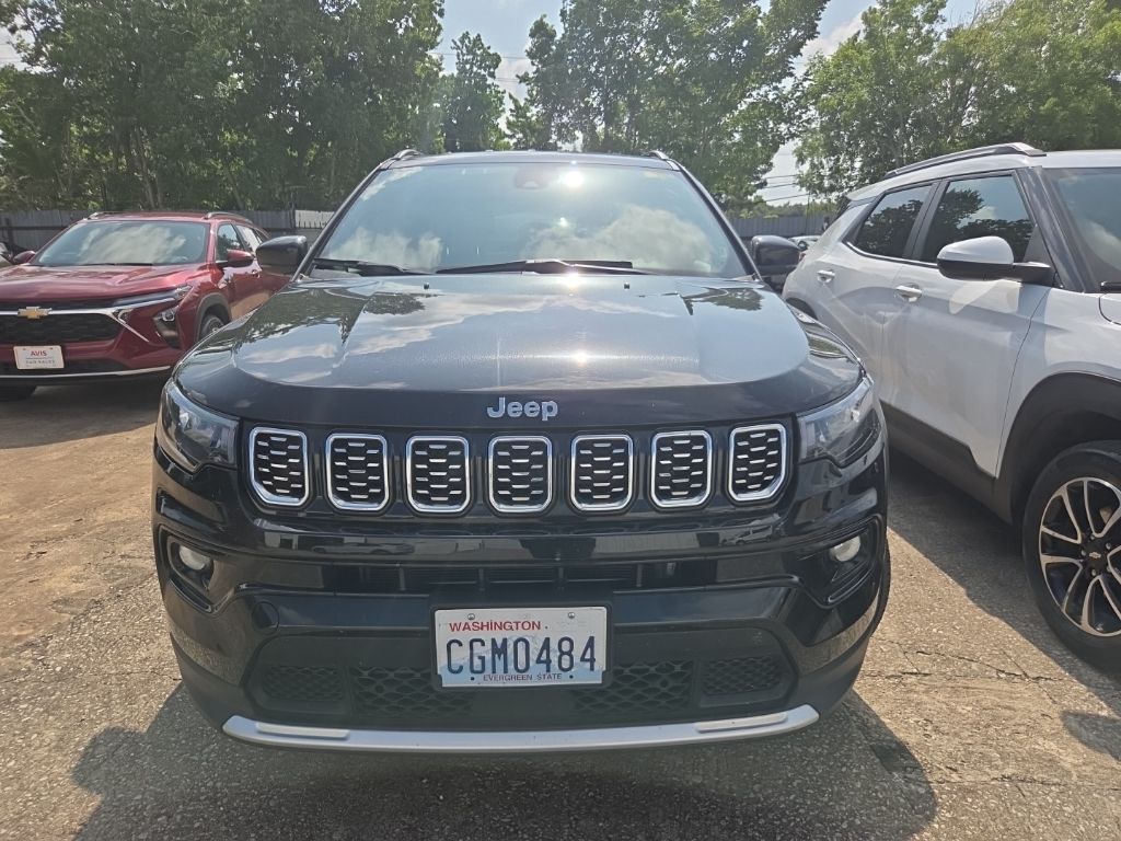 View vehicle photo 2