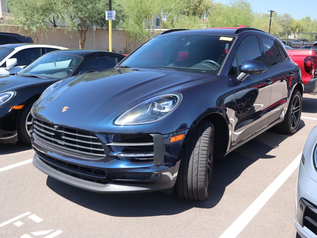 Thumbnail: 2021 Porsche Macan - 2