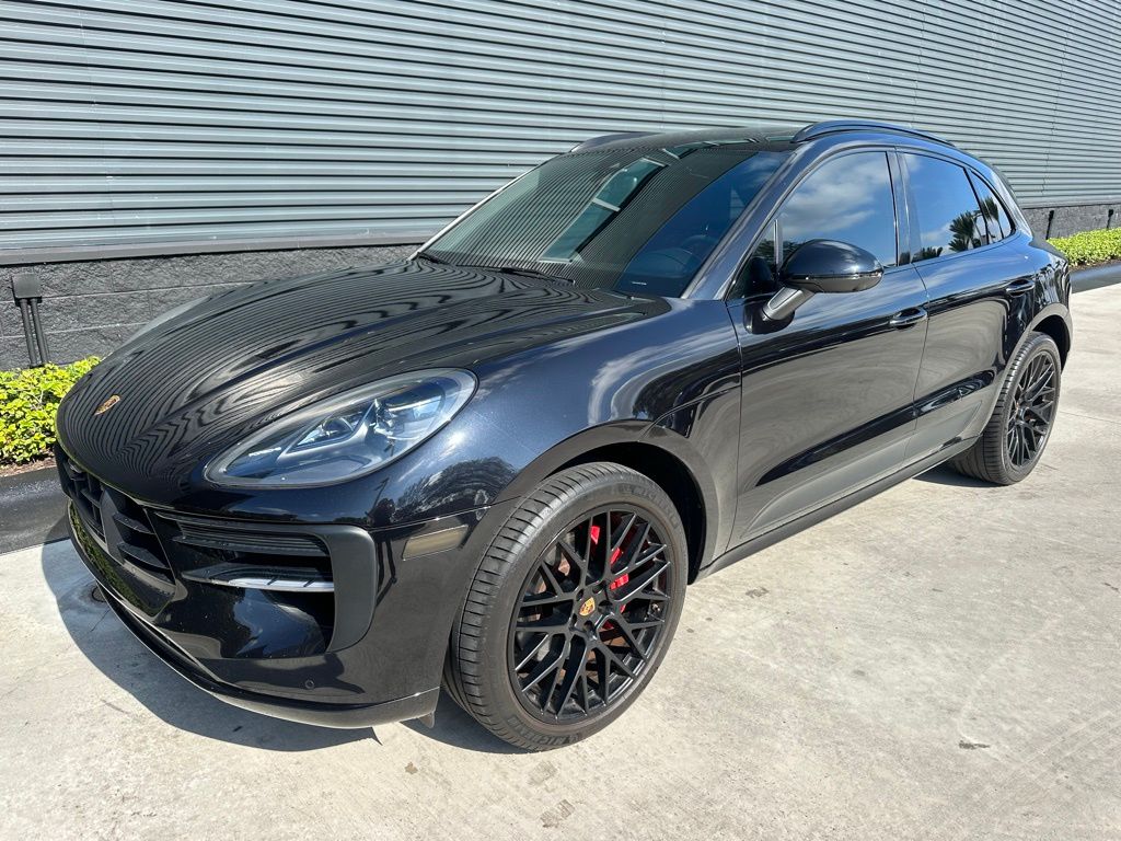 Thumbnail: 2020 Porsche Macan - 7