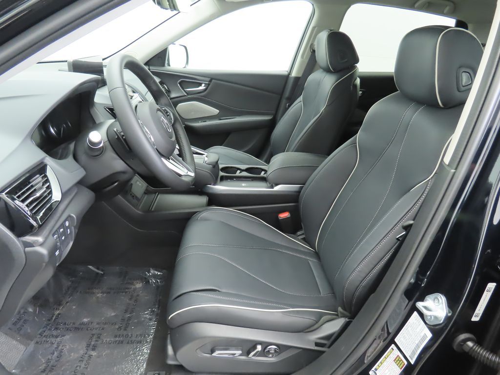 Thumbnail: 2026 Acura RDX - 19