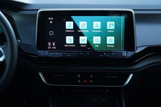 Thumbnail: 2026 Volkswagen Atlas - 10