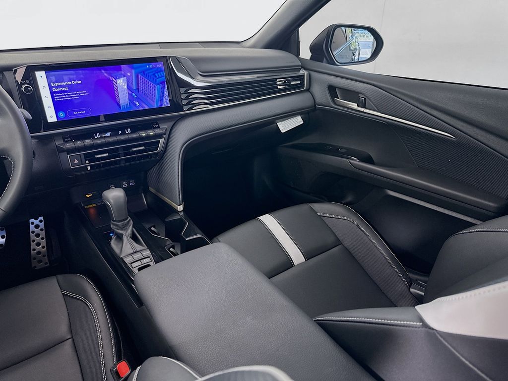 Thumbnail: 2025 Toyota Camry - 23
