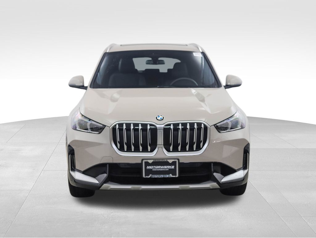 Thumbnail: 2026 BMW X1 - 8