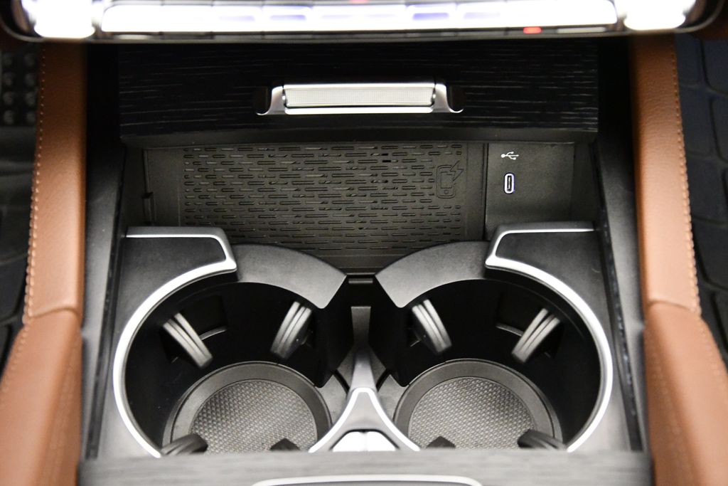 Thumbnail: 2025 Mercedes-Benz GLS - 30