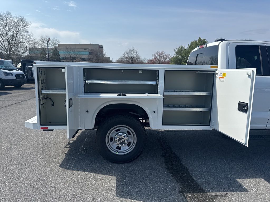 2026 Ford F-350 Chassis XL