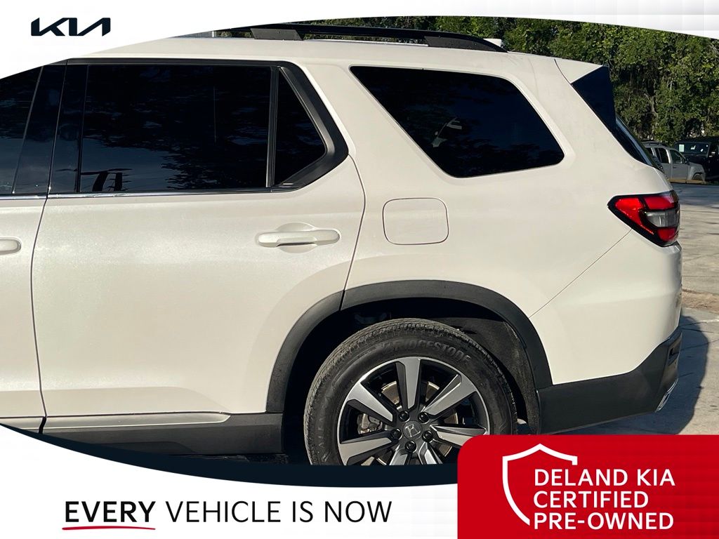 2025 Honda Pilot Touring - Photo 14