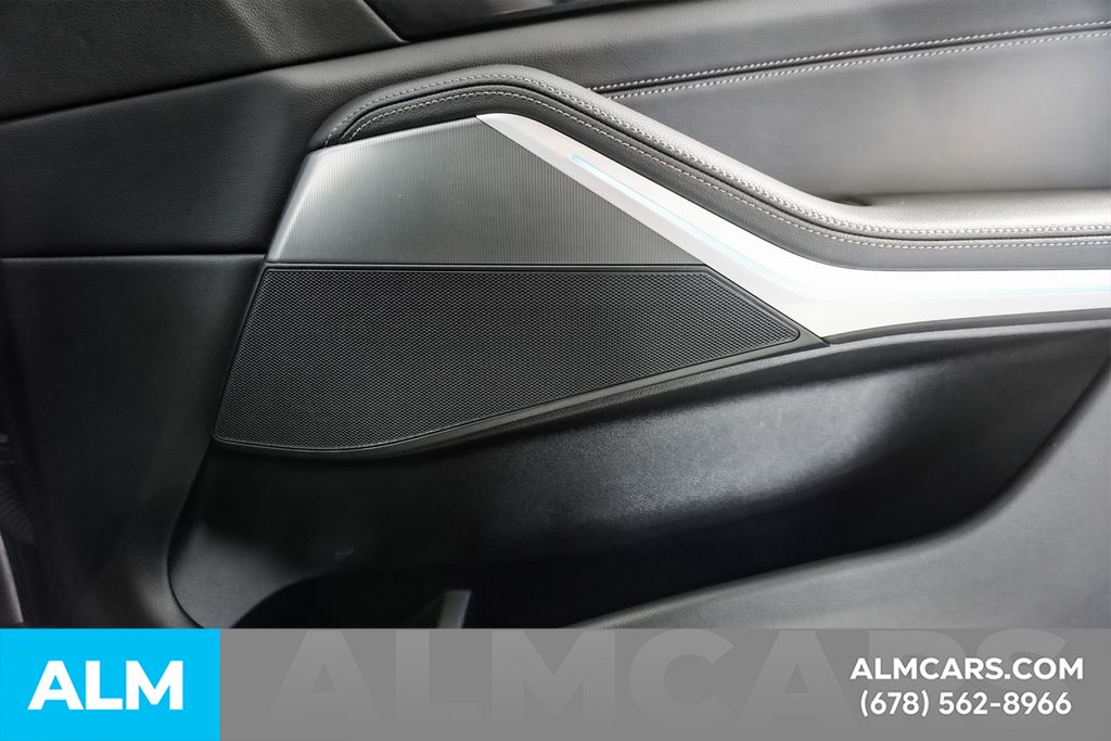 Used 2022 Blue BMW xDrive40i image 48