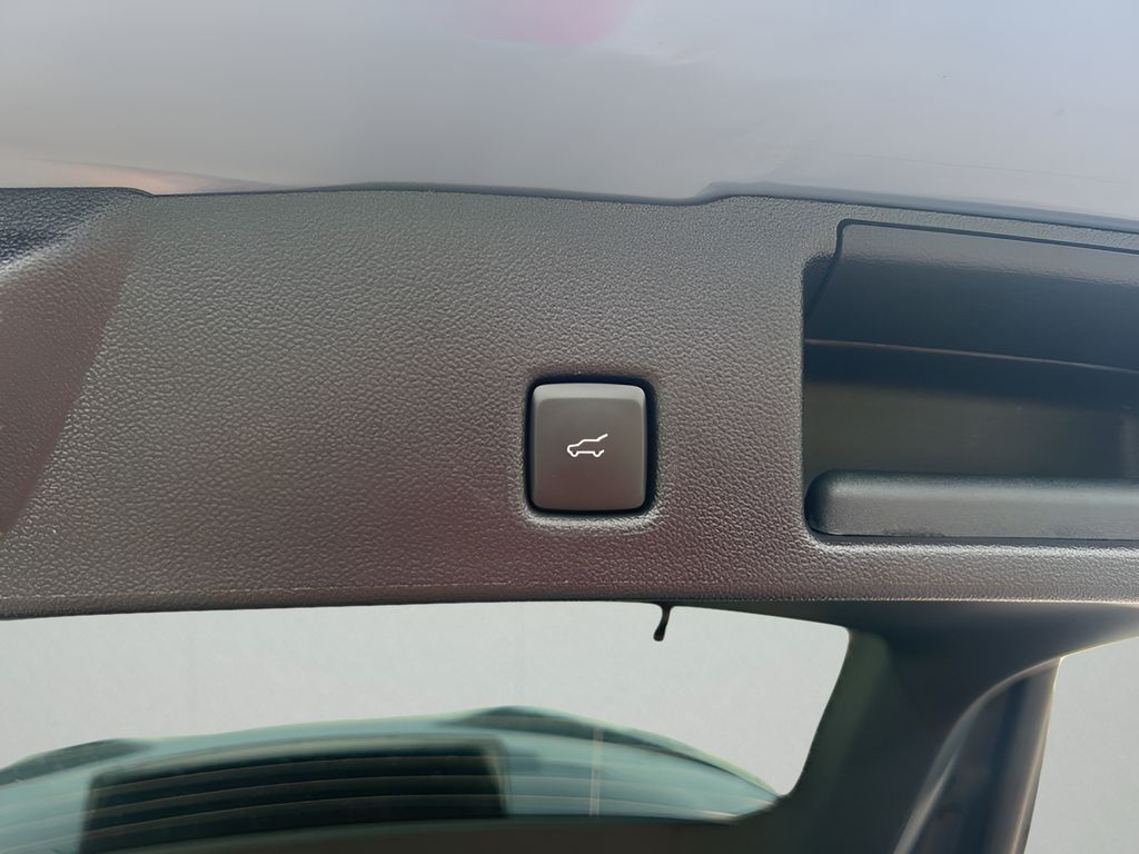 2025 Ford Escape Hybrid