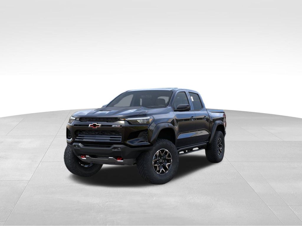 2024 Chevrolet Colorado ZR2 8