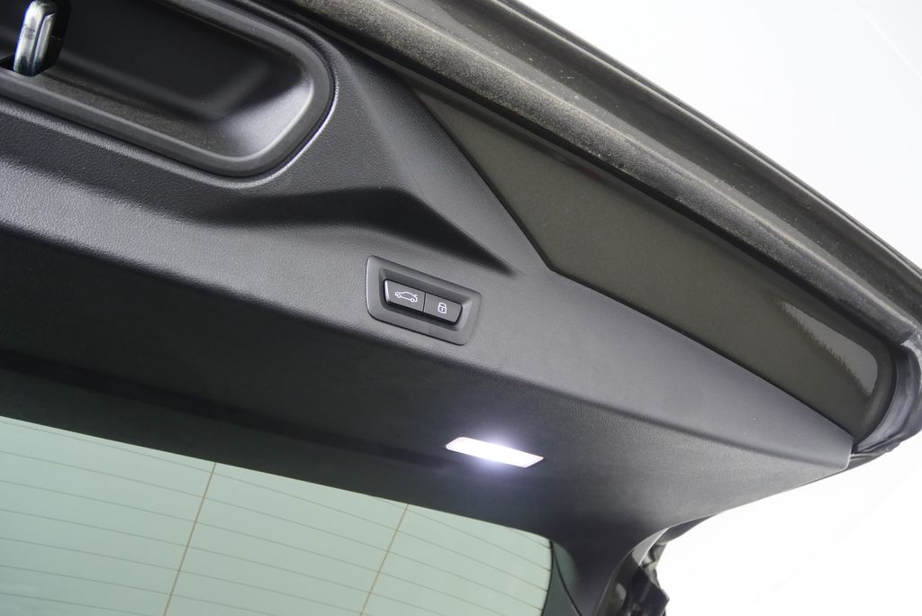 Thumbnail: 2025 BMW X5 - 18