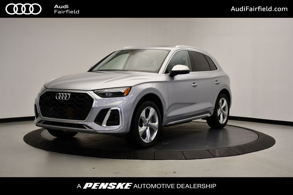 Thumbnail: 2022 Audi Q5 - 1