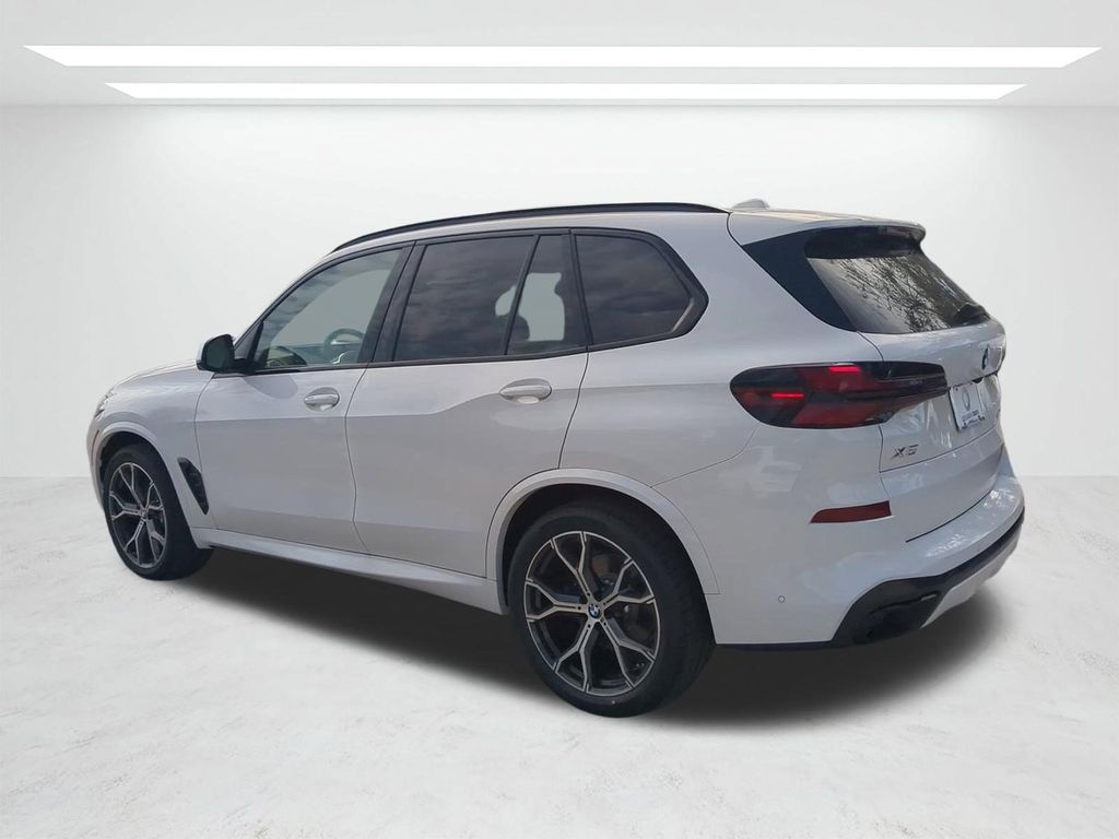 New 2026 White BMW xDrive40i image 6