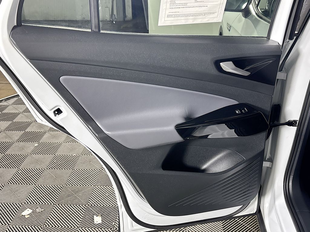 2021 Volkswagen ID.4 Pro