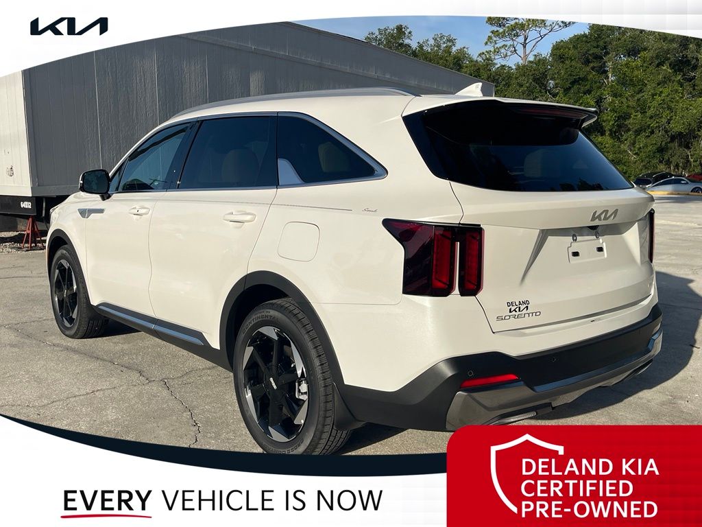 Used 2026 Kia Sorento Hybrid SUV