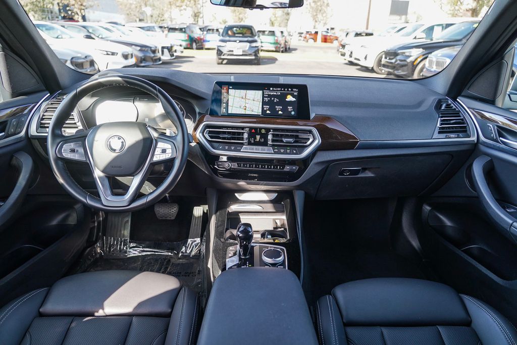 2022 BMW X3 sDrive30i 12