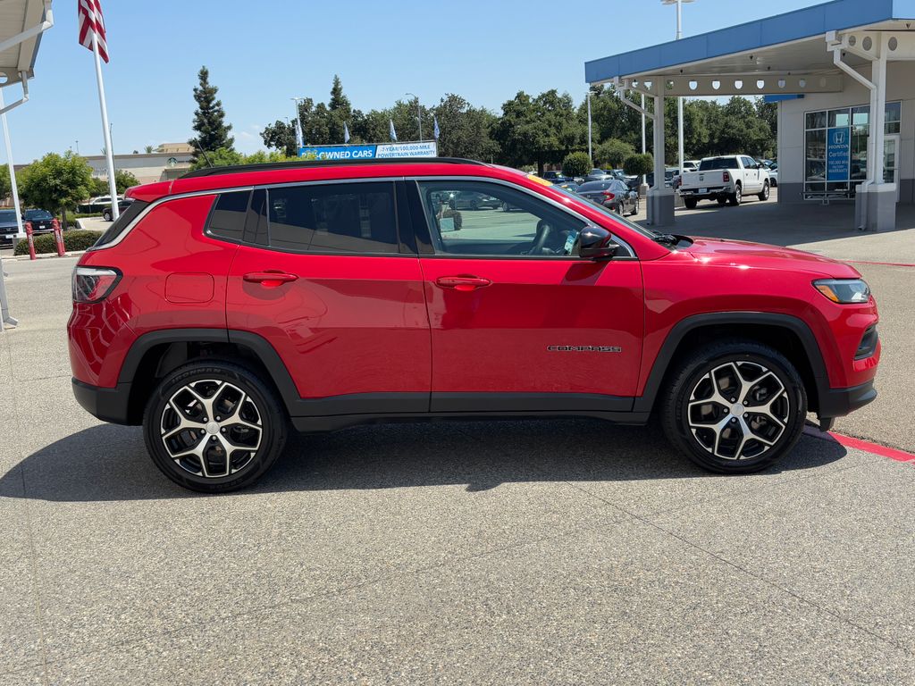 Thumbnail: 2024 Jeep Compass - 4
