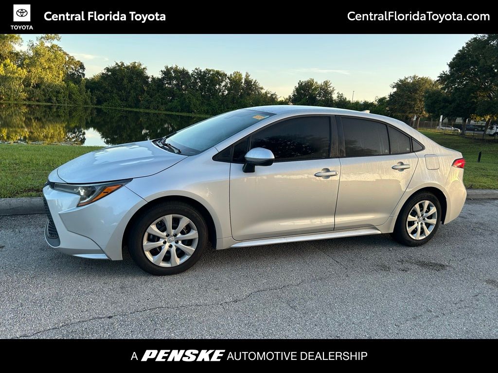 Thumbnail: 2022 Toyota Corolla - 1