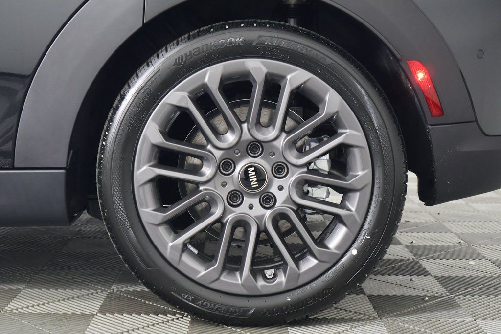 Thumbnail: 2026 MINI Cooper - 10