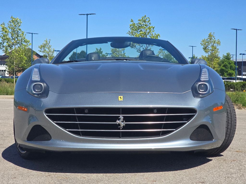 Used 2017 Silver Ferrari T image 10
