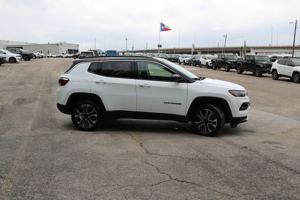 Used Car 2022 Jeep Compass  Limited For Sale Under $25,000 In Austin, Texas