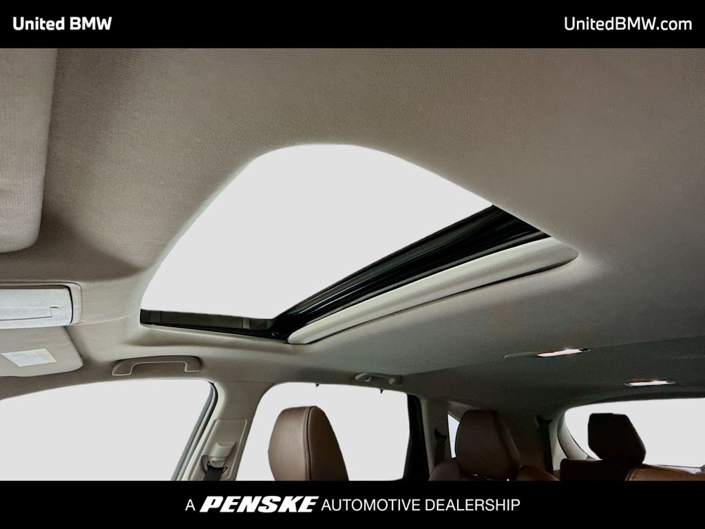 Thumbnail: 2019 Acura MDX - 12