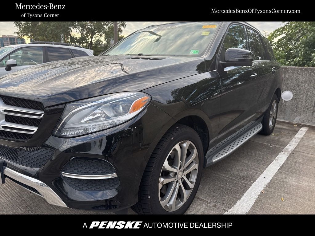 Thumbnail: 2016 Mercedes-Benz GLE - 1