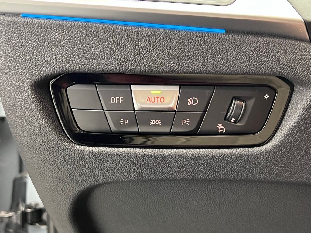 2023 BMW 3 Series M340i xDrive 21