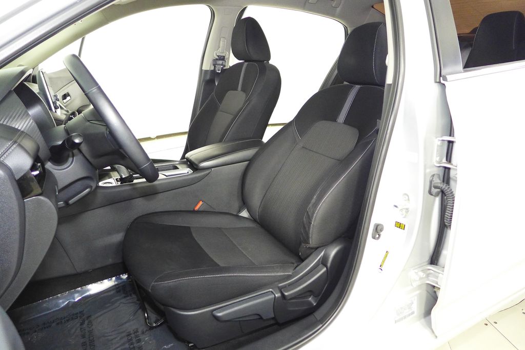 Thumbnail: 2021 Nissan Sentra - 21