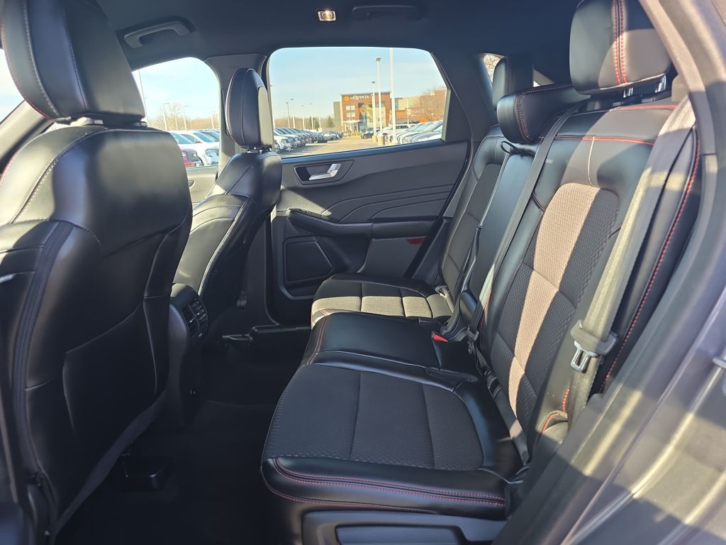 Certified Used 2023 Gray Ford ST-Line image 40