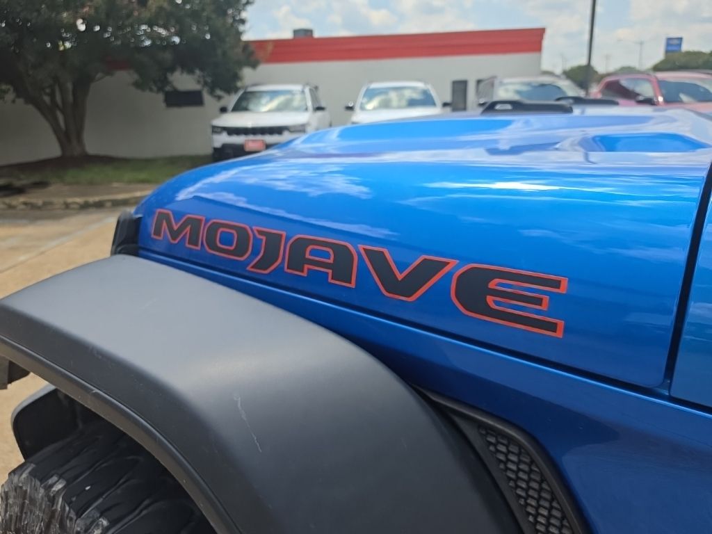 Used 2021 Blue Jeep Mojave image 37