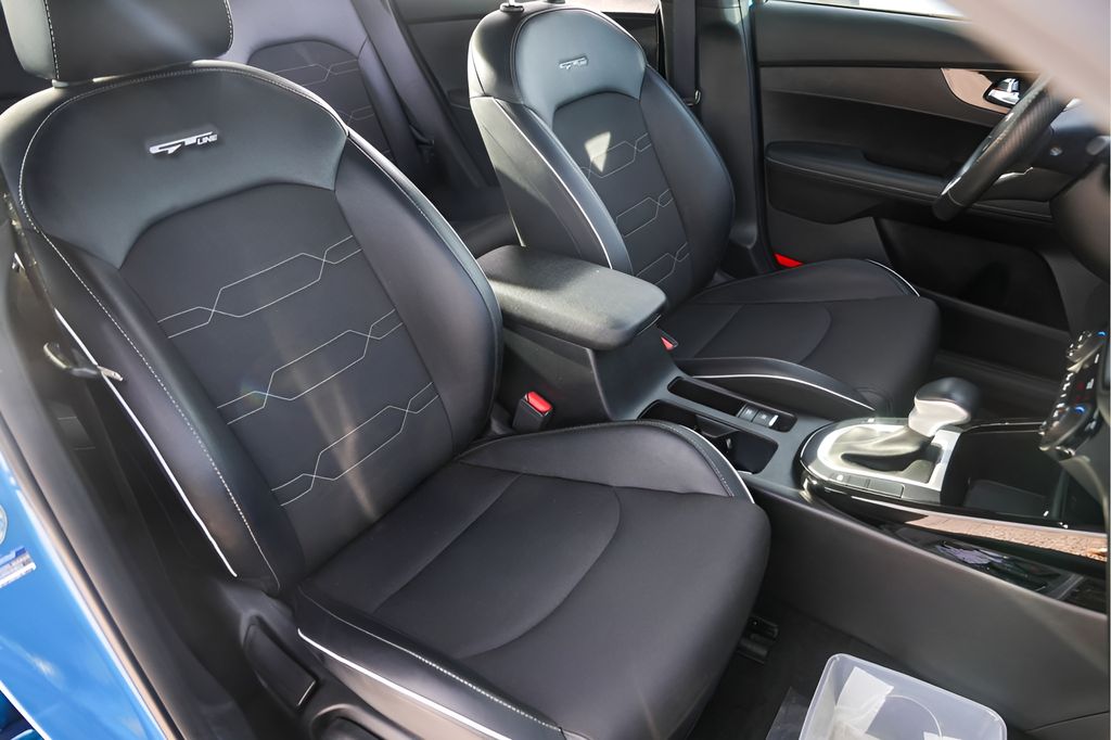 Used Car 2023 Kia Forte  Gt-line For Sale Under $25,000 In Austin, Texas