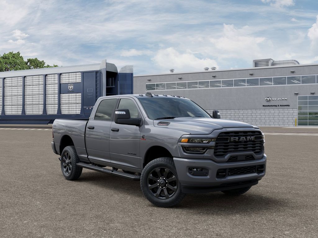 Ceramic Gray Clearcoat 2026 RAM 2500 Big Horn Crew Cab 4WD Pickup Truck Four-Wheel Drive Automatic