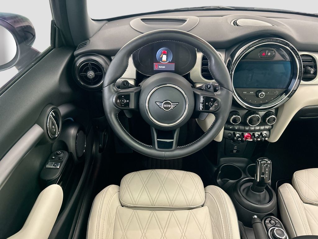 Certified Used 2022 Black MINI Iconic image 10