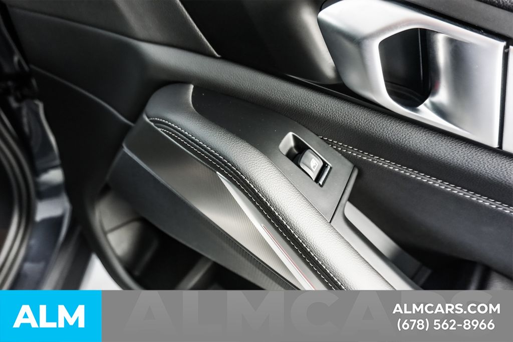 Used 2022 Gray BMW xDrive40i image 47