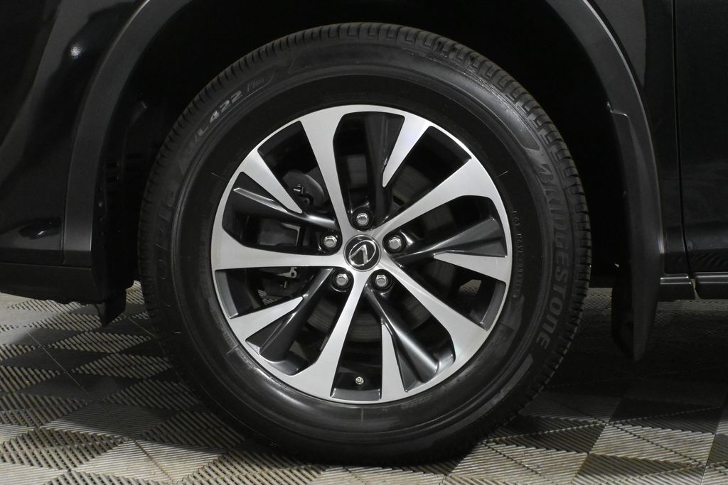 2022 Lexus RX 350L 12