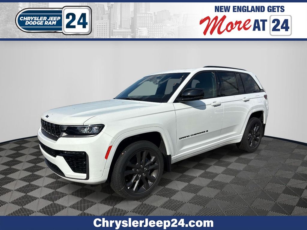 Bright White Clearcoat 2026 Jeep Grand Cherokee SUV / Crossover Four-Wheel Drive 8-Speed Automatic