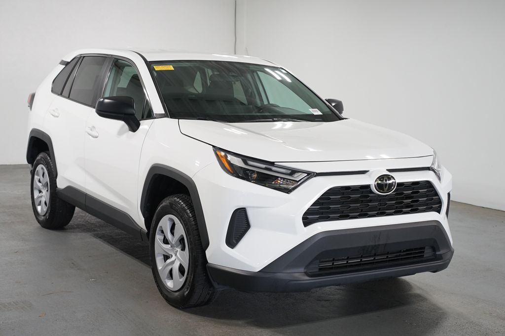 Thumbnail: 2024 Toyota RAV4 - 3