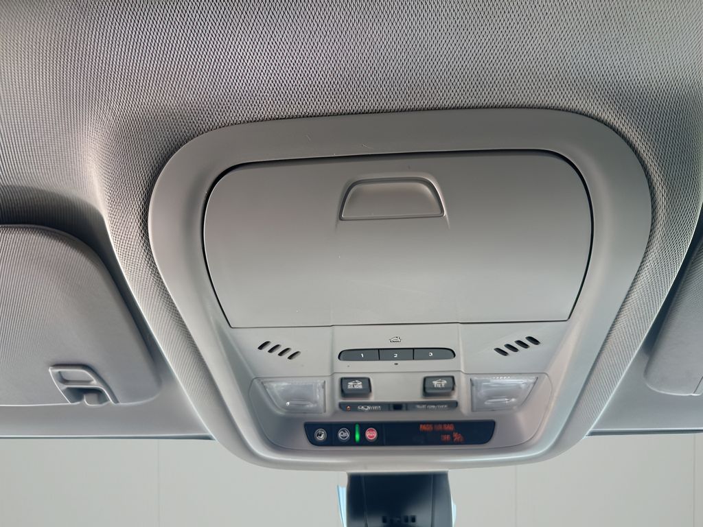 Used Car 2023 Gmc Acadia  Slt For Sale In Austin, Texas