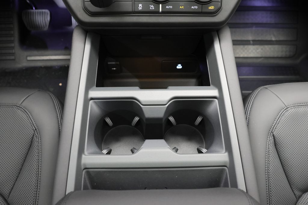 Thumbnail: 2026 Land Rover Defender - 26
