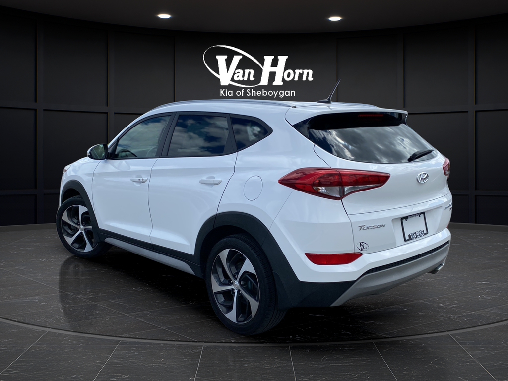 Used 2017 Winter White Hyundai Sport image 5